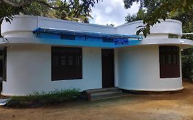 Valiyath Holidays Homestay